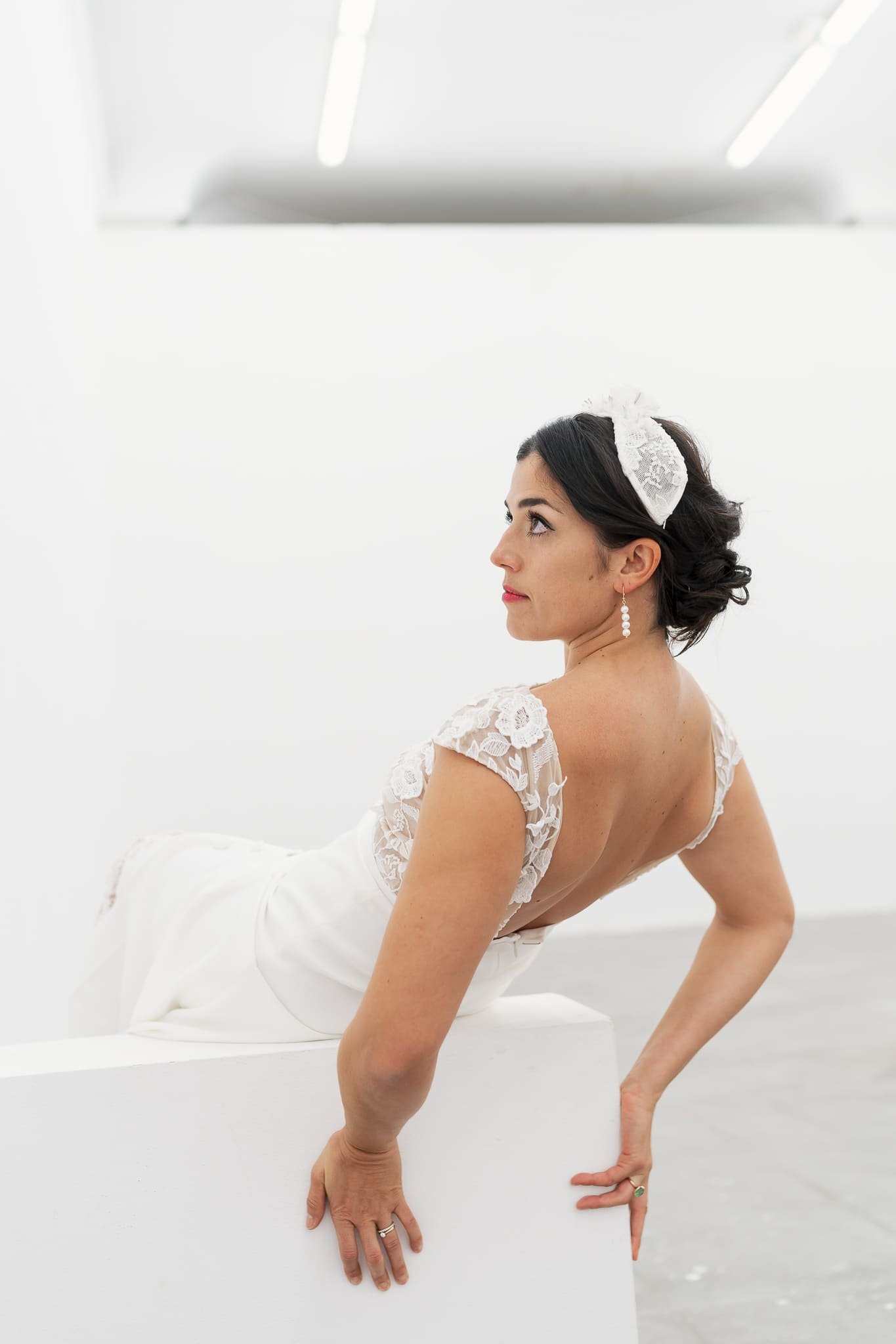 bibi mariée mariage Aphrodite dentelle tulle soie haute couture atelier Mantille Toulouse artisanat responsable création Occitanie