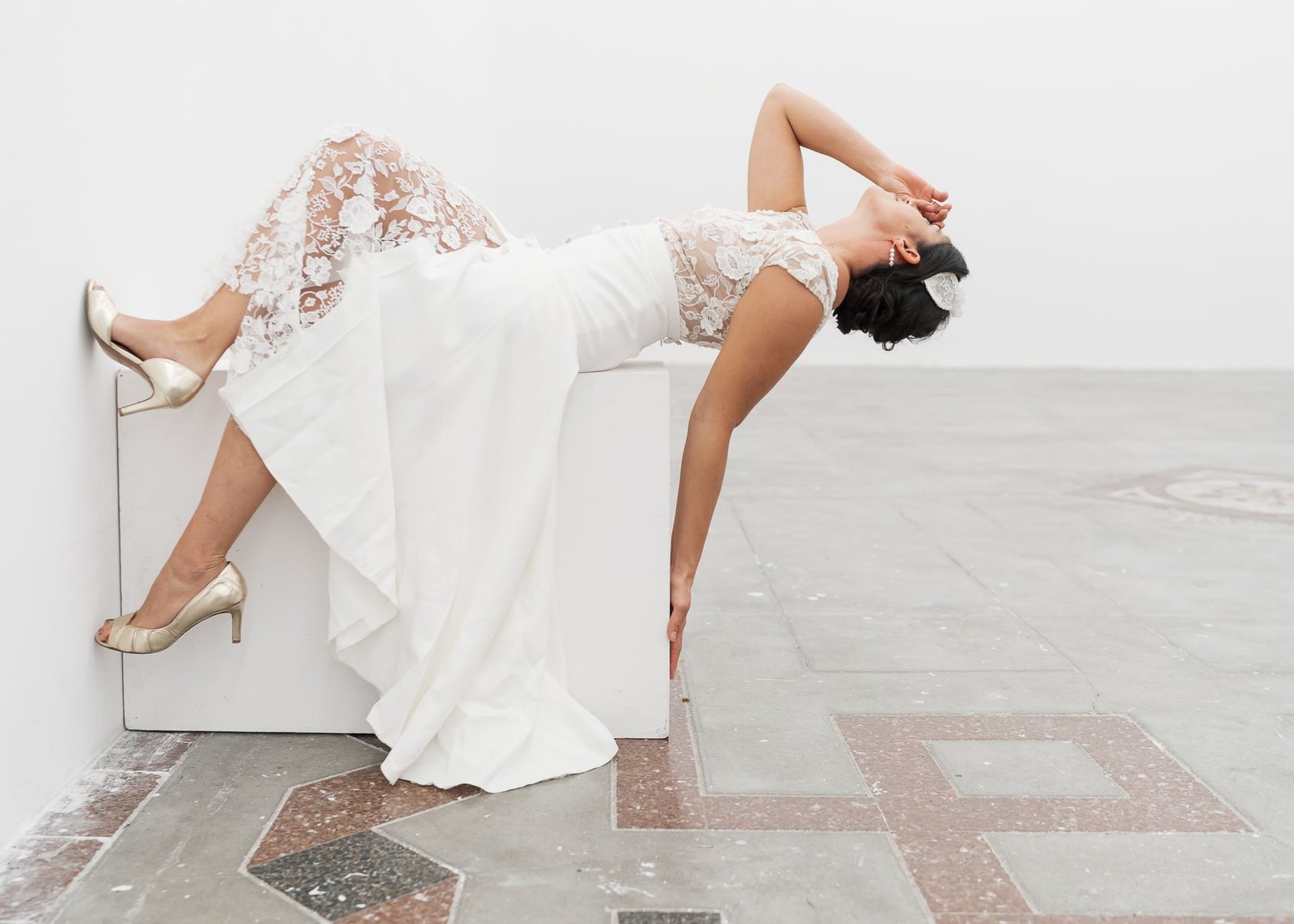 bibi mariée mariage Aphrodite dentelle tulle soie haute couture atelier Mantille Toulouse artisanat responsable création Occitanie