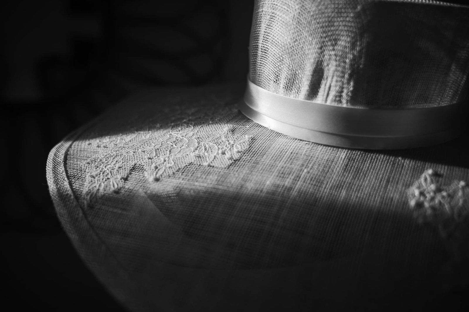 capeline chapeau dentelle Luneville mariée mariage atelier Mantille Toulouse artisanat responsable Occitanie