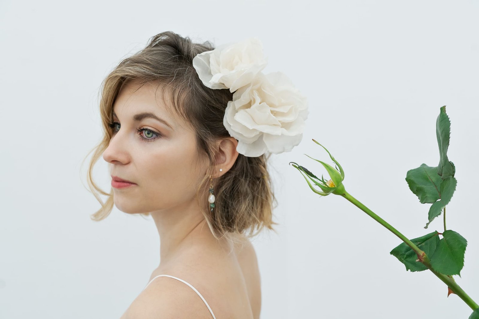 accessoire fleurs soie coiffure mariée mariage atelier Mantille Toulouse artisanat responsable Occitanie