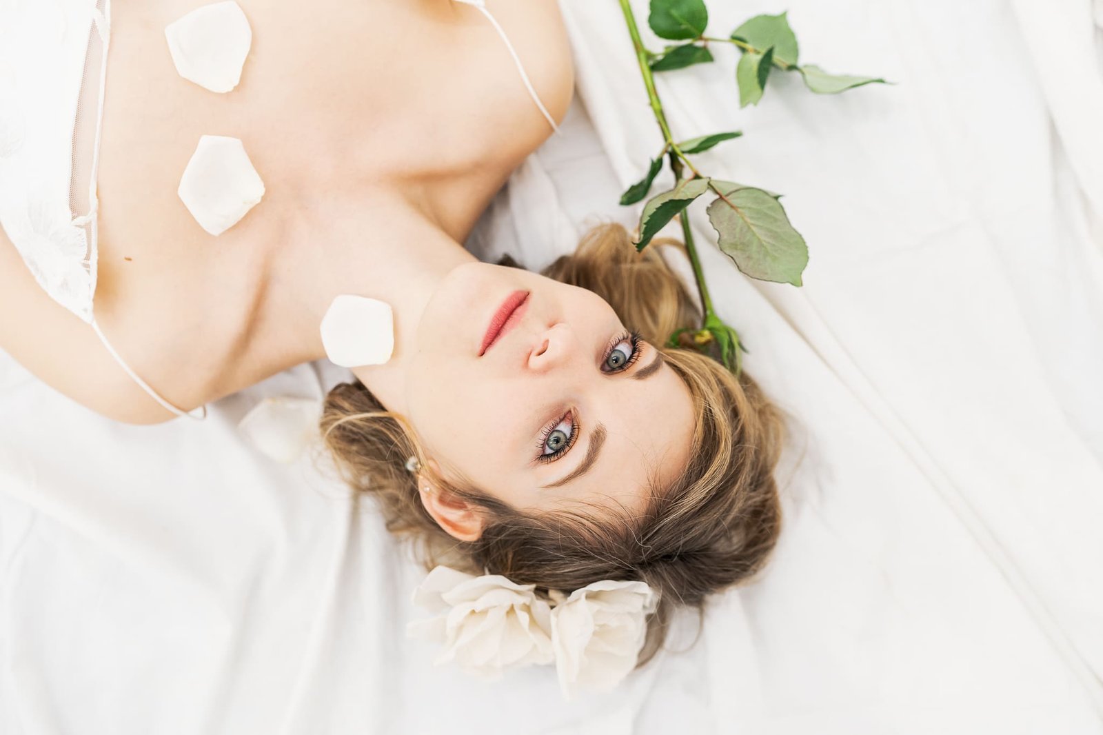 accessoire fleurs soie coiffure mariée mariage atelier Mantille Toulouse artisanat responsable Occitanie