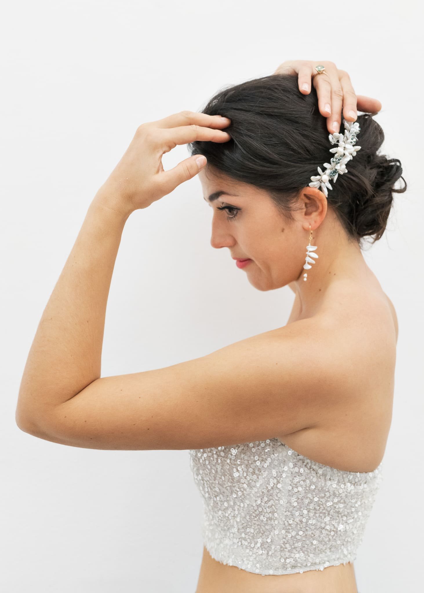 peigne Themis soie perles fleurs coiffure mariée mariage atelier Mantille Toulouse artisanat responsable Occitanie