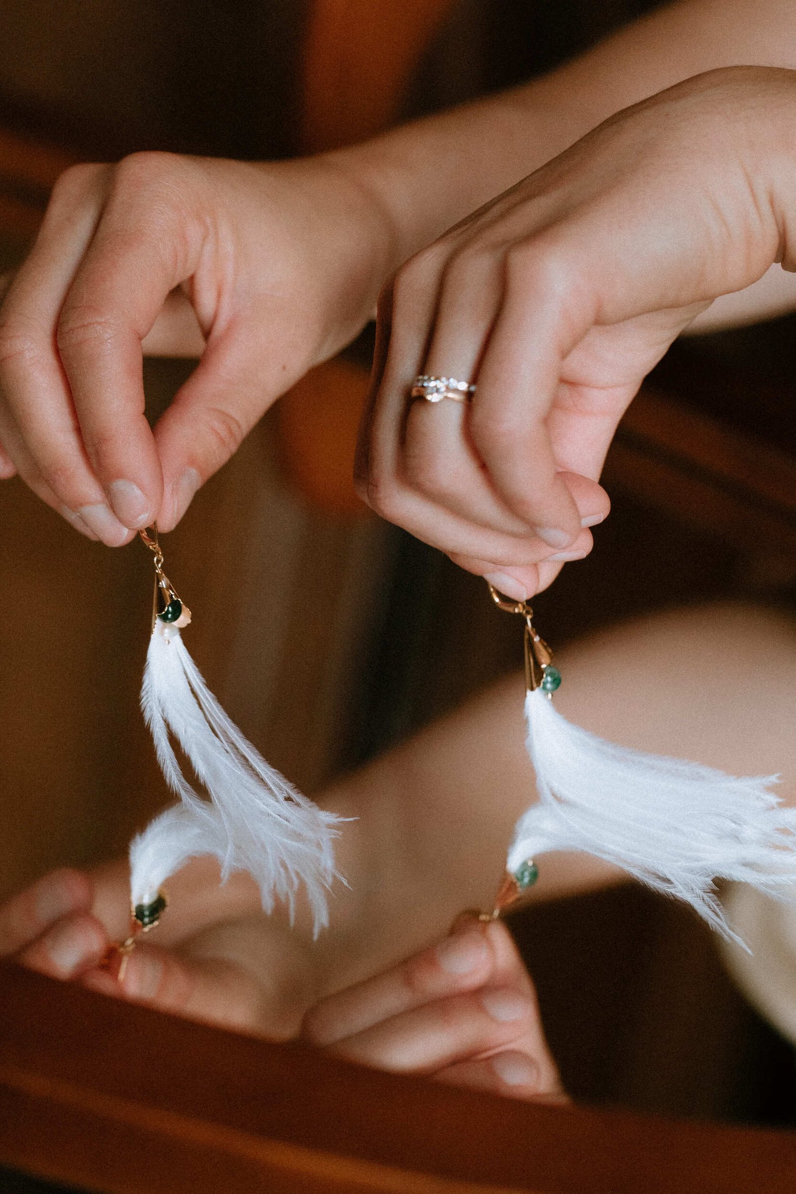 bijoux boucles d'oreilles perles culture plumes mariage atelier Mantille Toulouse artisanat responsable Occitanie horticulture textile