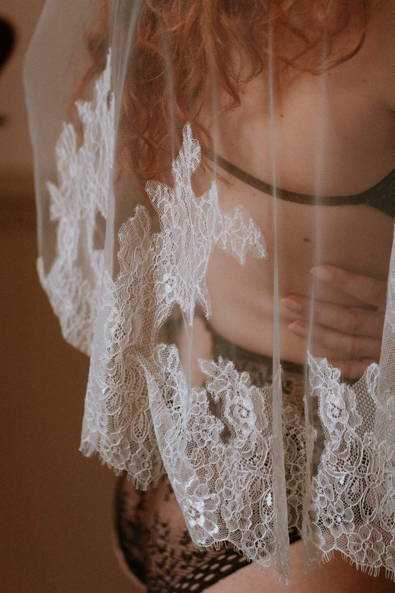 voile mariée Autant pièce unique dentelle Chantilly tulle soie atelier Mantille Toulouse artisanat responsable création Occitanie