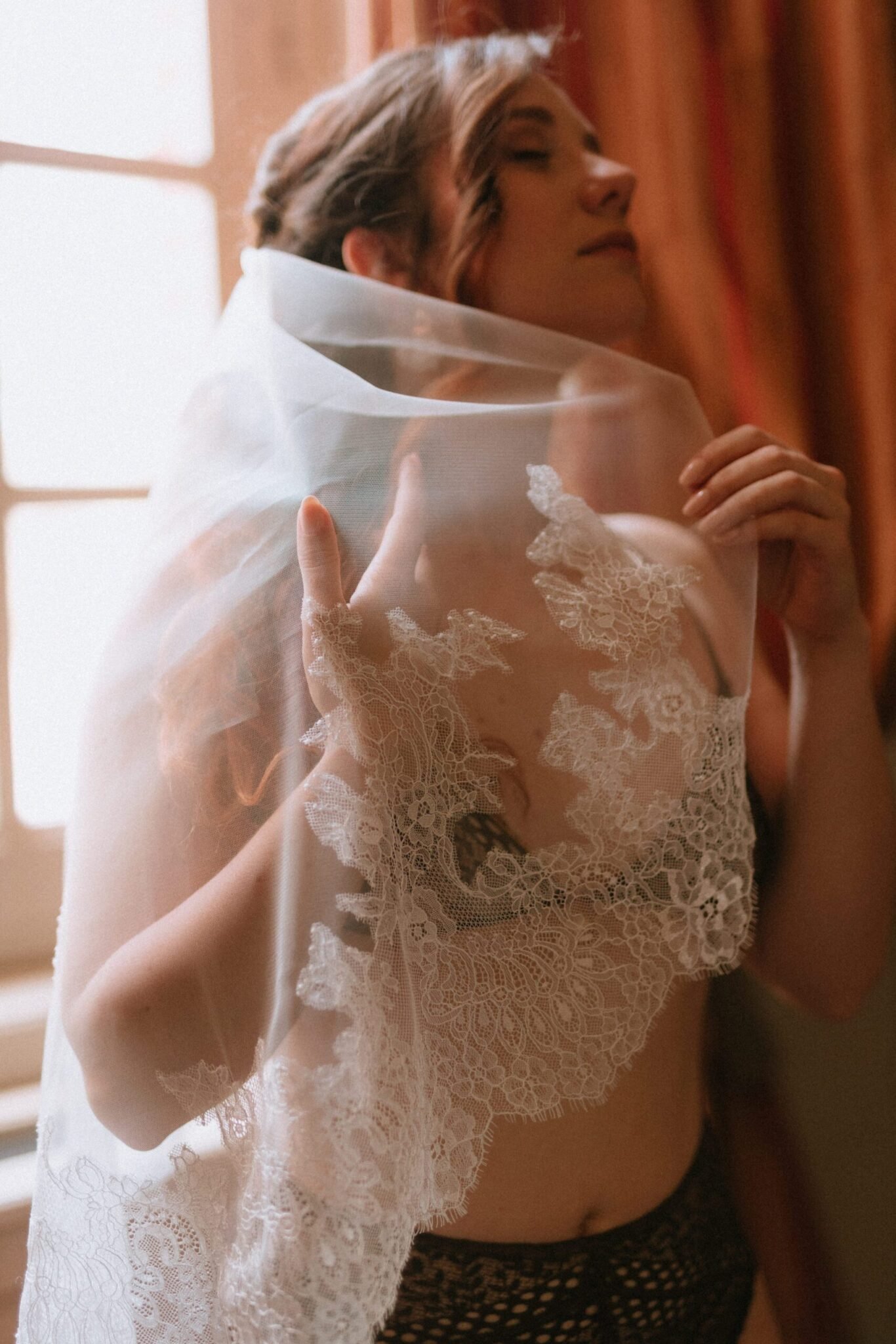 voile mariée Autant pièce unique dentelle Chantilly tulle soie atelier Mantille Toulouse artisanat responsable création Occitanie