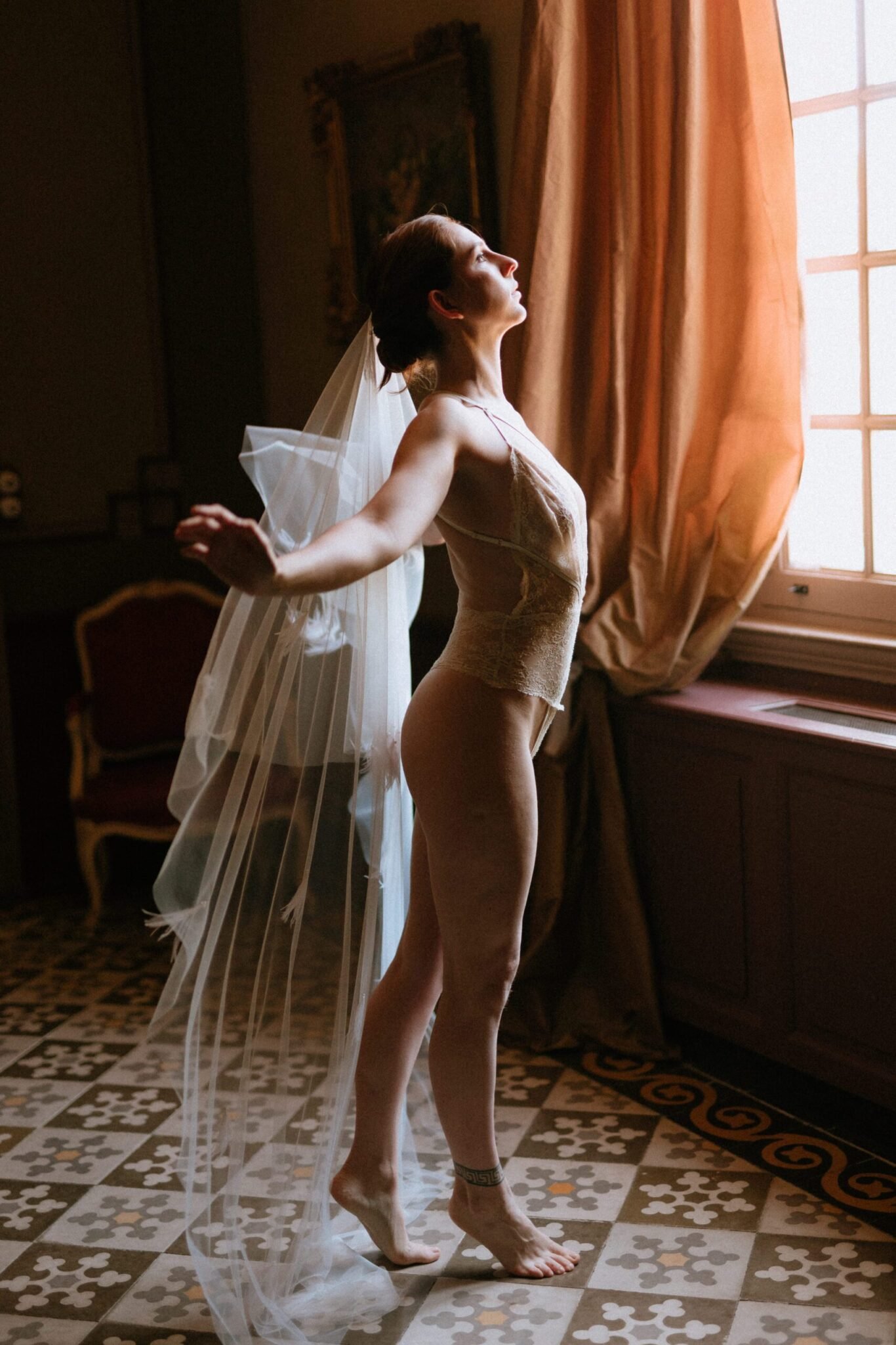 voile mariée Eole pièce unique perles plumes atelier Mantille Toulouse artisanat responsable création Occitanie