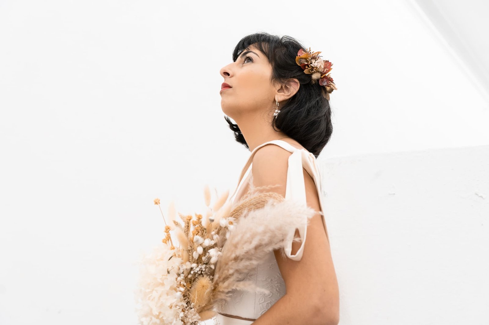 peigne fleurs séchées sur-mesure personnalisé coiffure mariée mariage atelier Mantille Toulouse artisanat responsable Occitanie